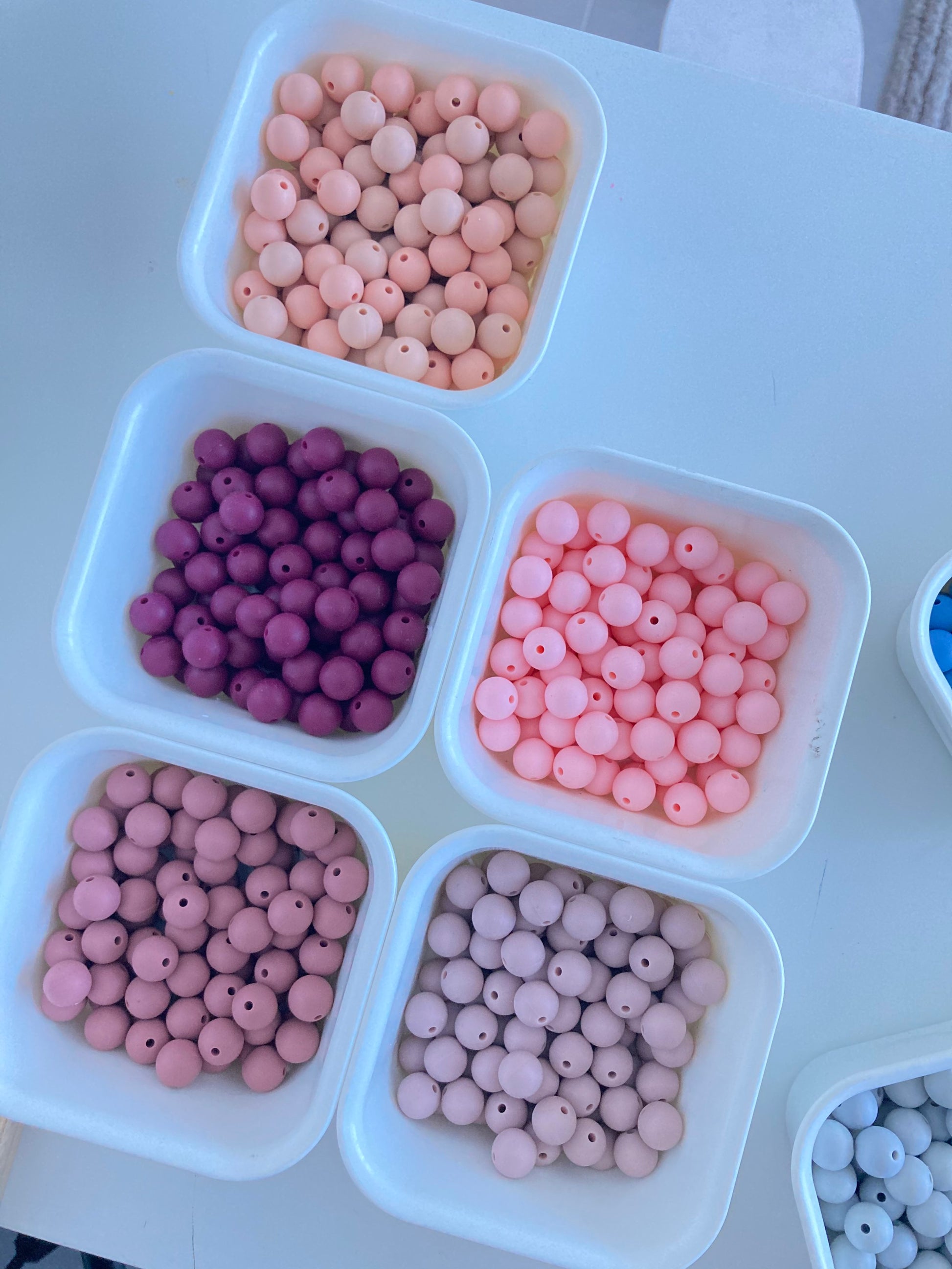 Attaches tétines en perles silicone