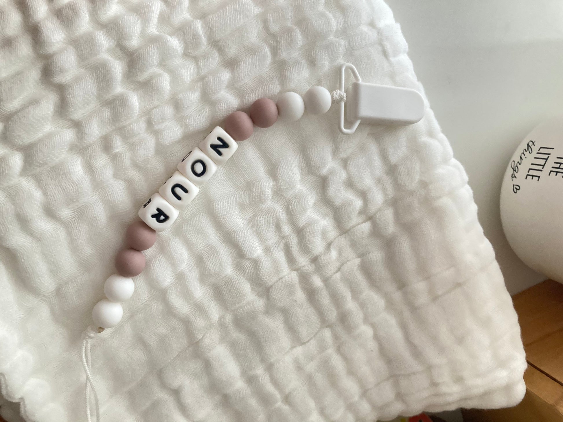 Attaches tétines en perles silicone