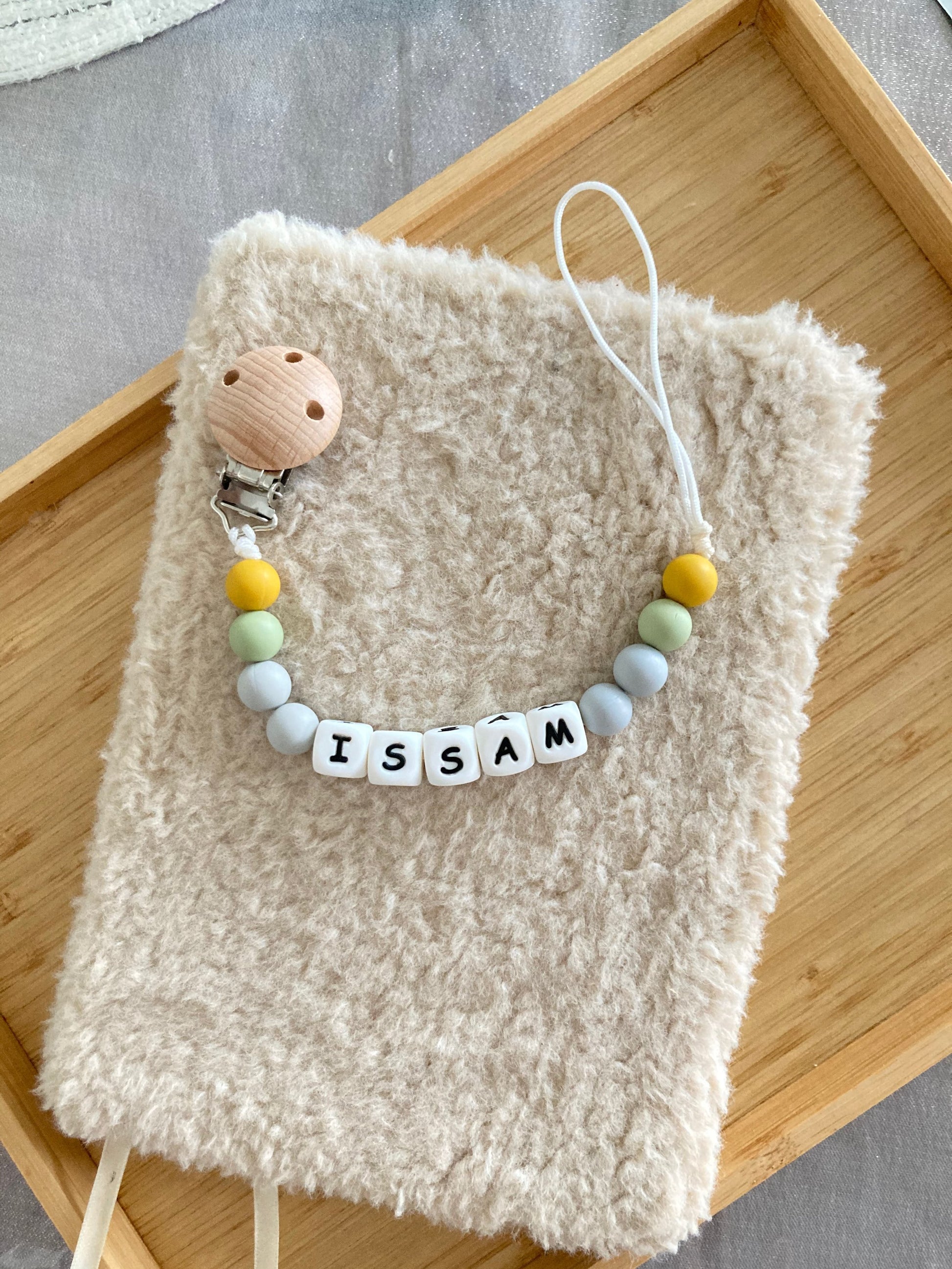 Attaches tétines en perles silicone