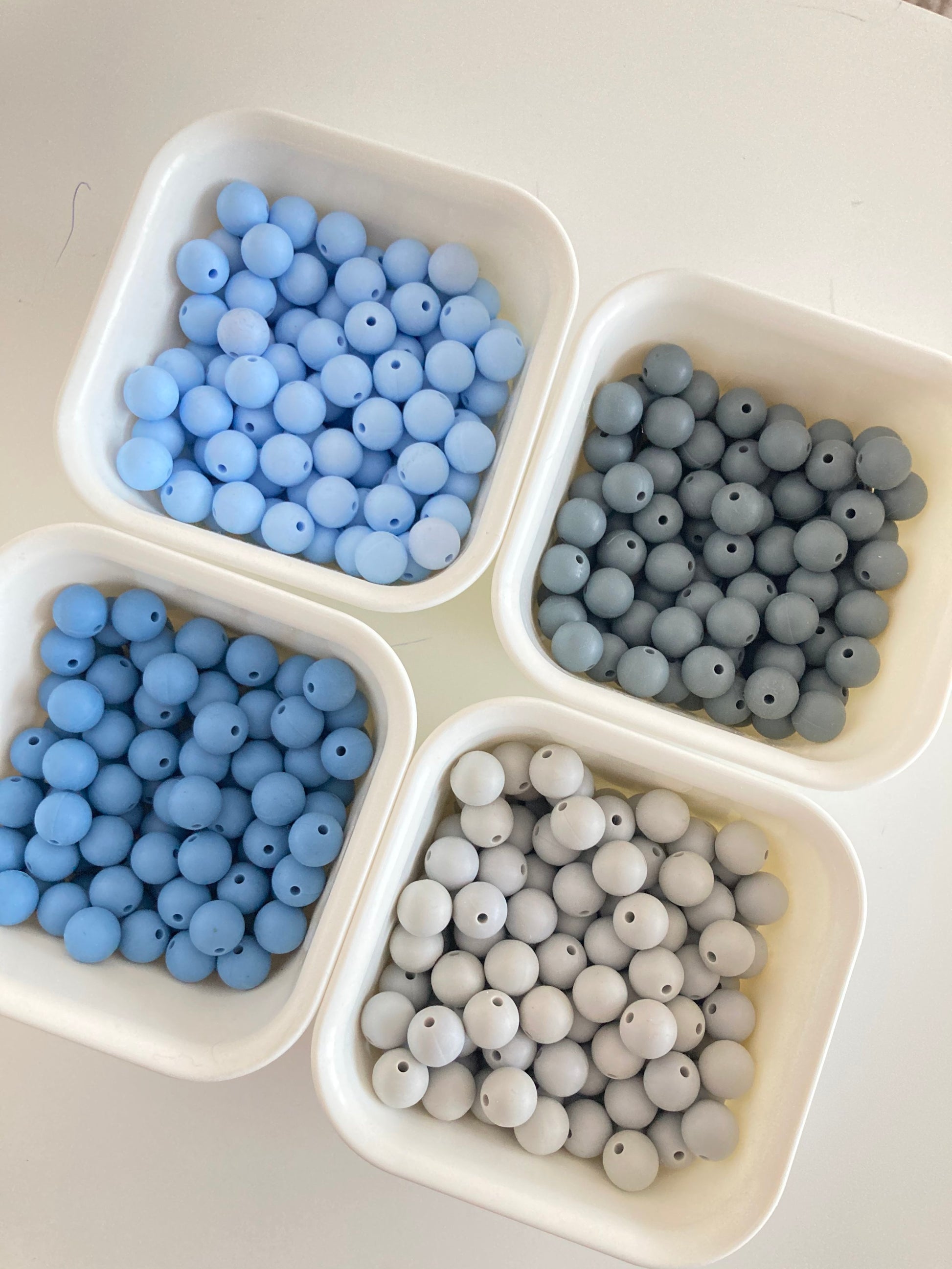 Attaches tétines en perles silicone