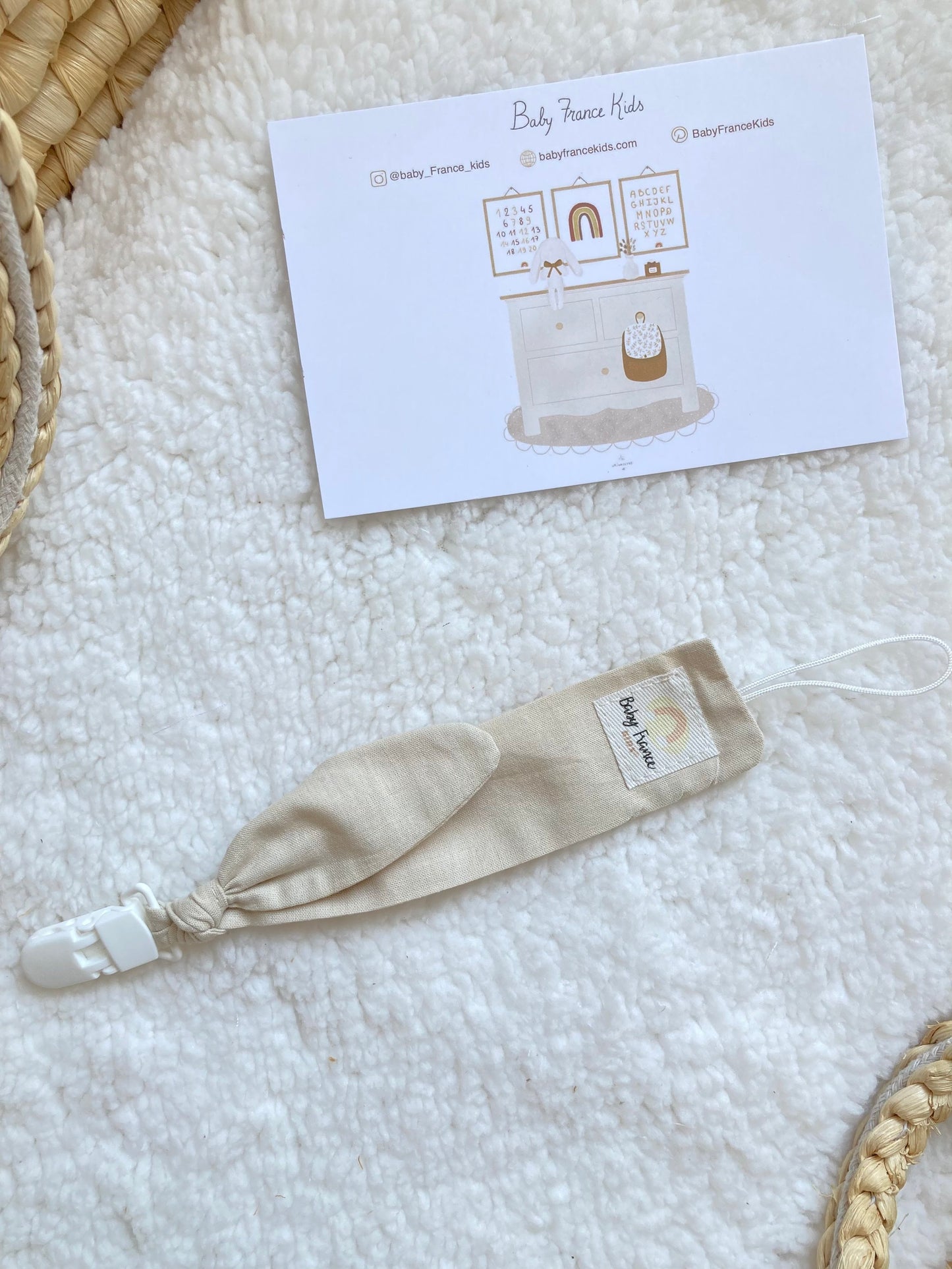 Mini box BEIGE anneau de dentition et attache tétine-SQ1710009