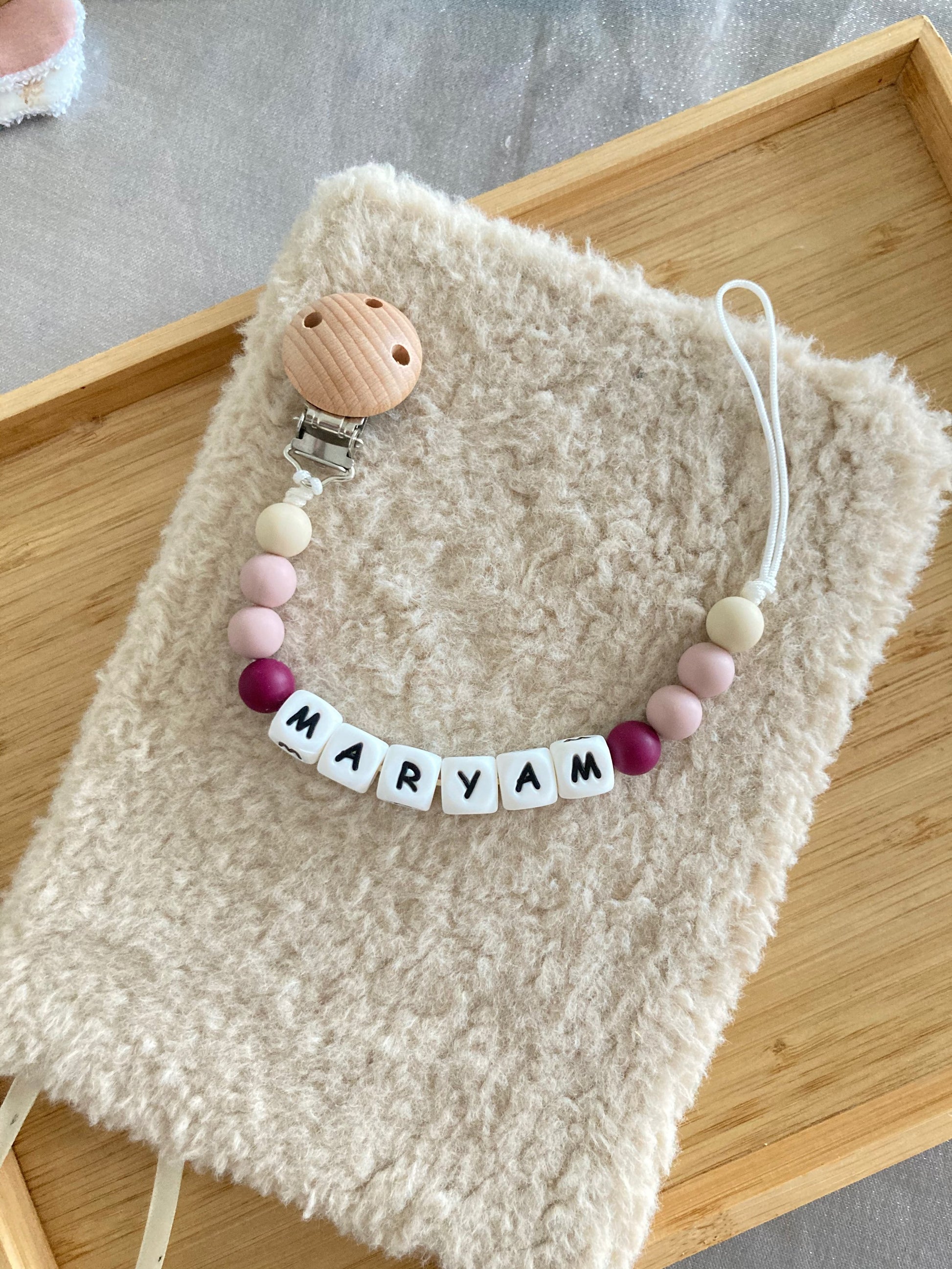 Attaches tétines en perles silicone