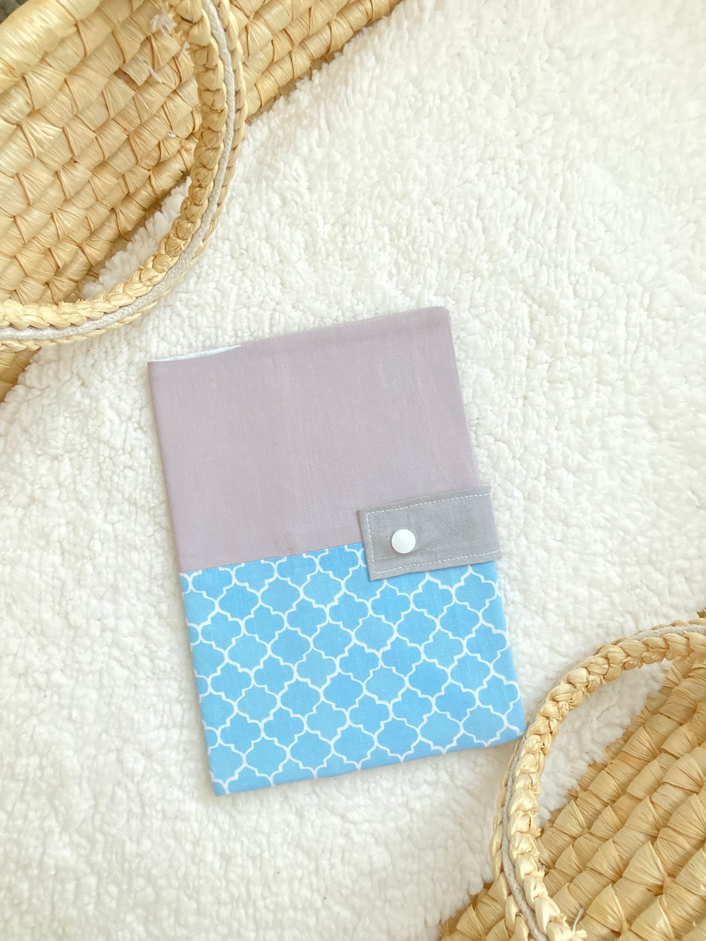Protèges carnets à motifs diverses-SQ9400370