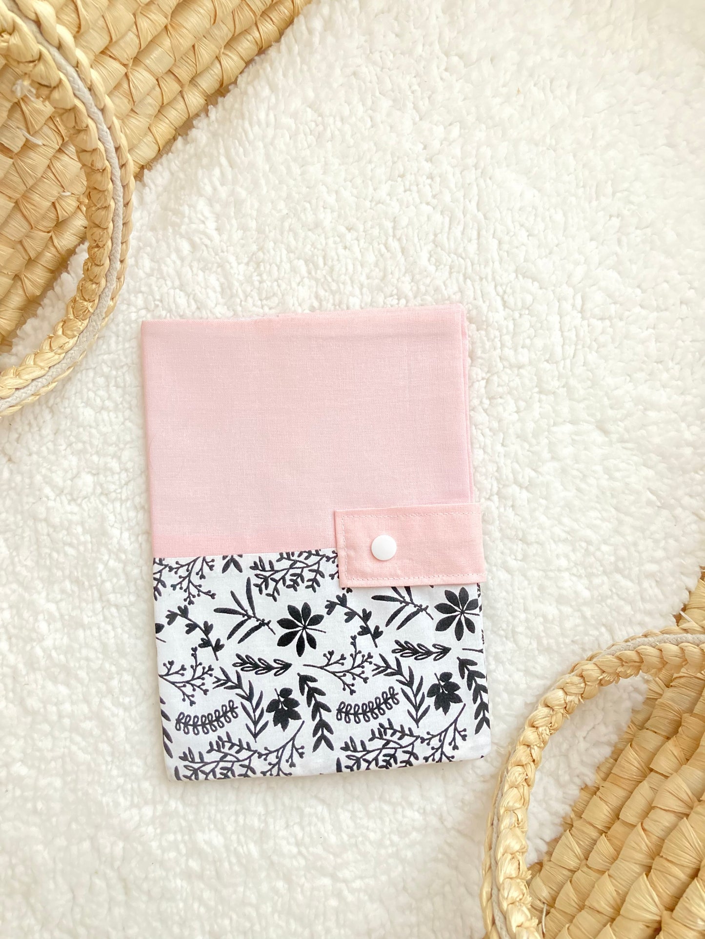 Protèges carnets à motifs diverses-SQ9400370