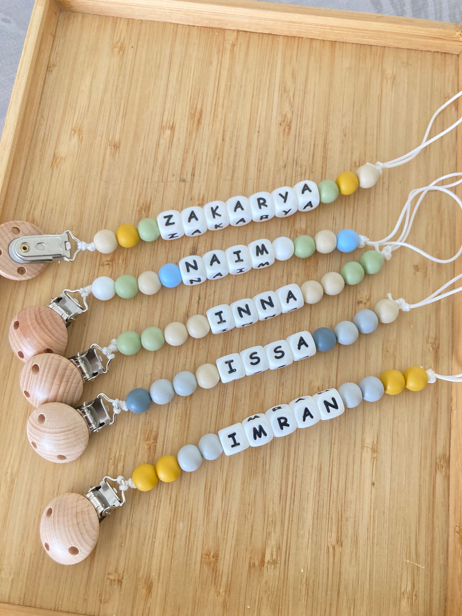 Attaches tétines en perles silicone