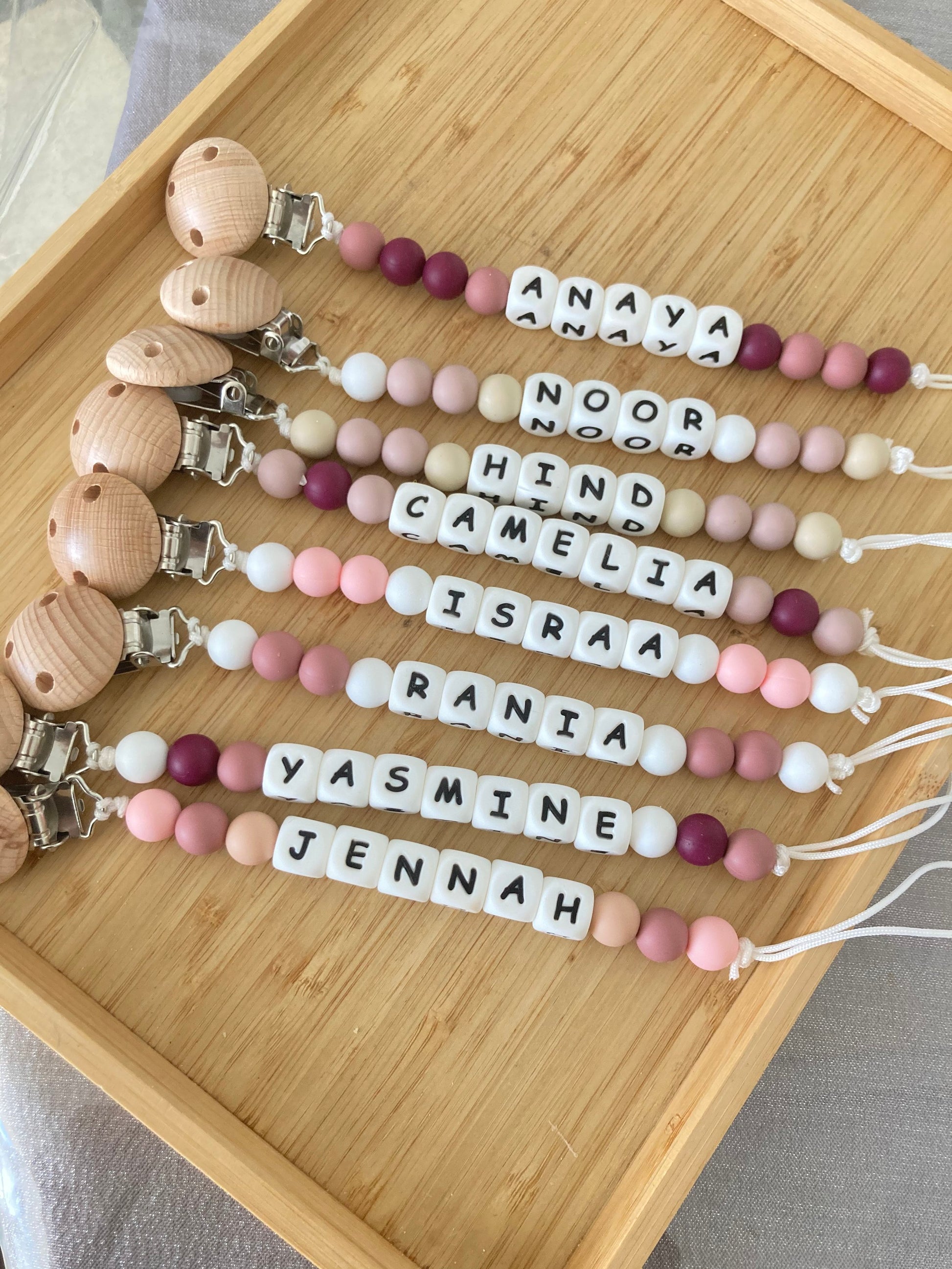 Attaches tétines en perles silicone